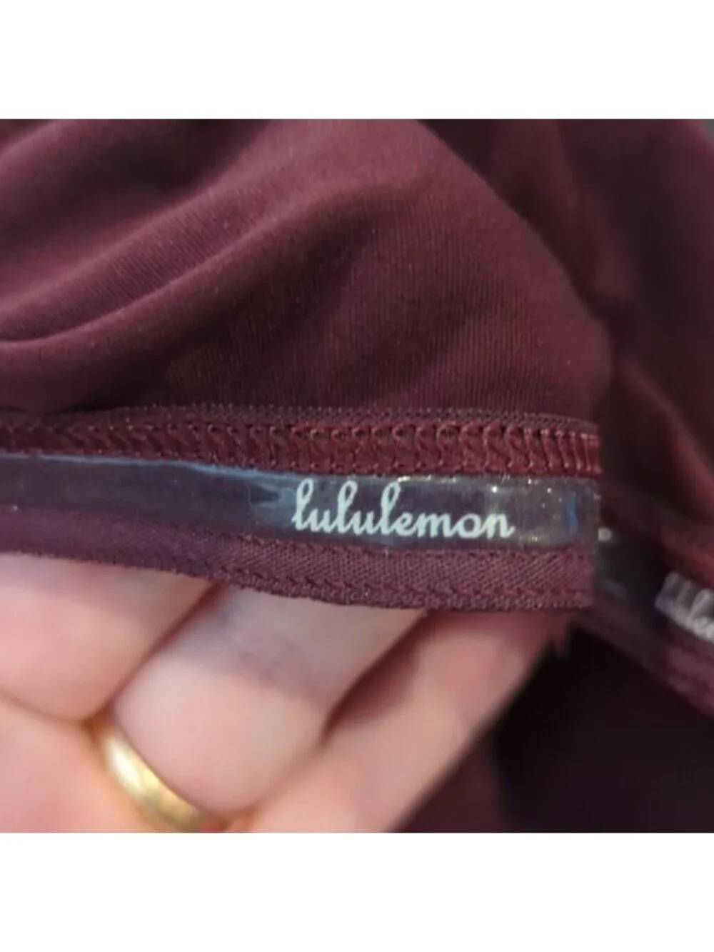 Lululemon Run: Catch Me TankBordeaux Drama / Tonka Stripe Bordeaux Drama